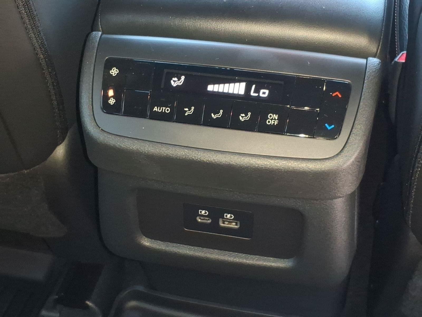 Used 2025 Gun Metallic Nissan Rock Creek image 27