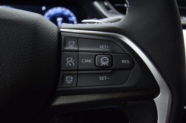 New 2026 Diamond Black Crystal Pearlcoat Jeep Limited image 23