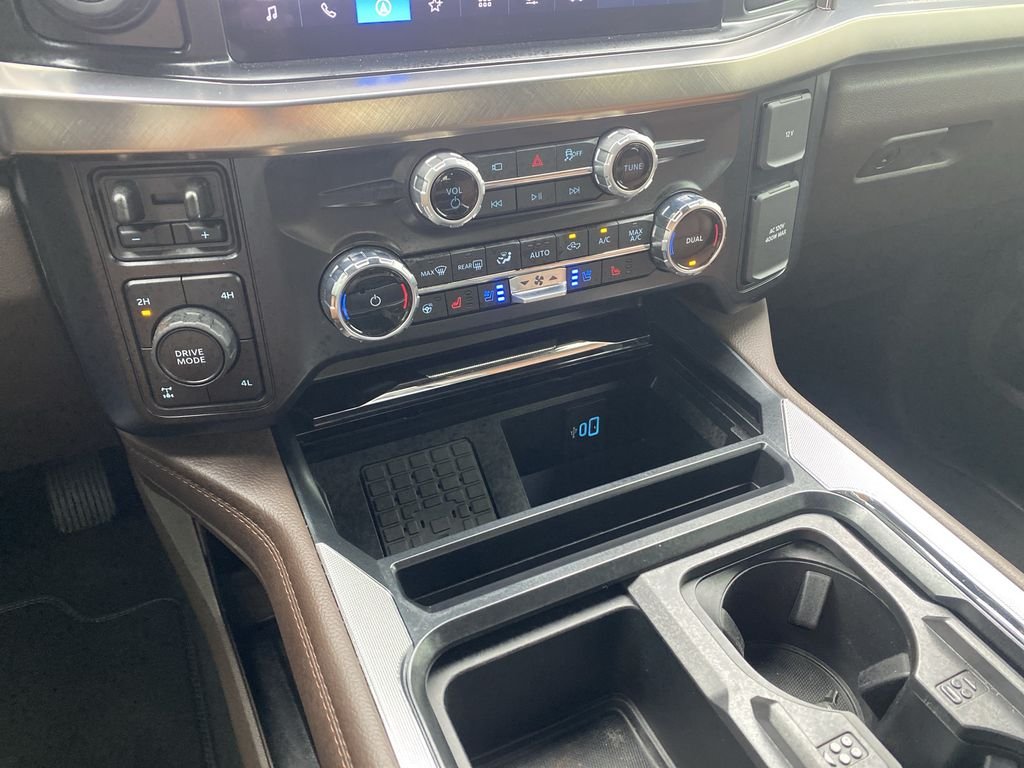 Used 2026 White Metallic Ford King Ranch image 25