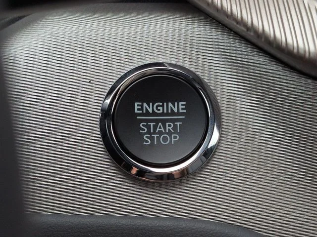 New 2027 Blue Ford 4DR RWD ACTIVE image 31