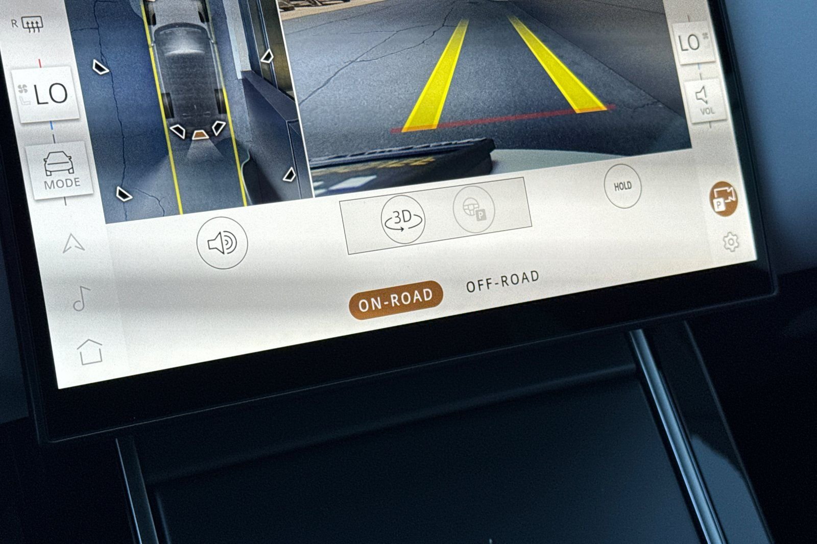 New 2026 Fuji White Land Rover S image 23