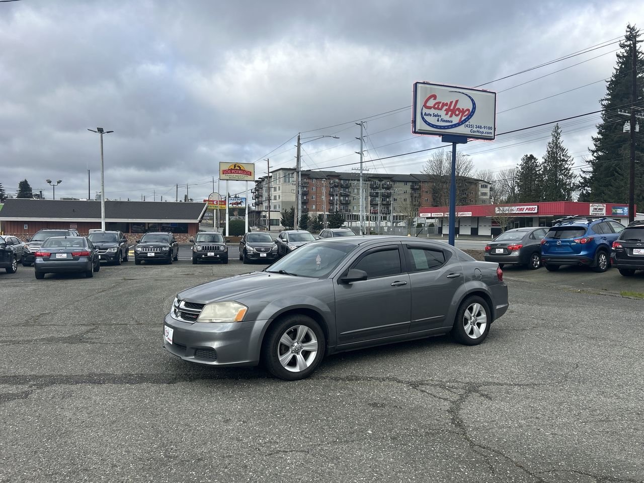 2012 Dodge Avenger SE