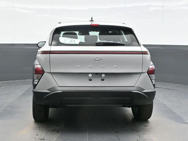 New 2027 Gray Hyundai SE AWD image 2