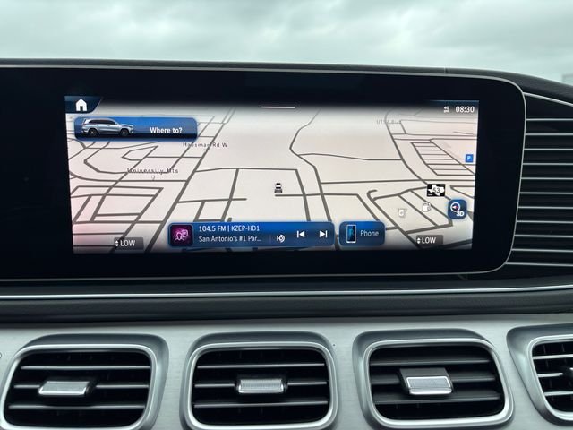 Used 2025  Mercedes-Benz GLS 450 image 20