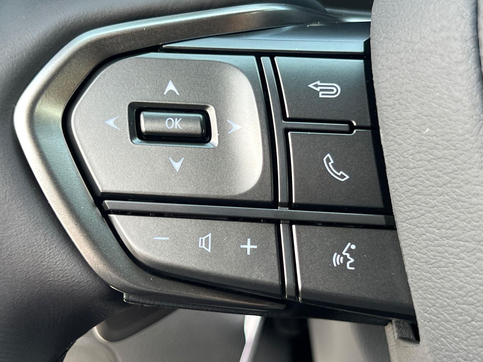 New 2026 Wind Chill Pearl Lexus PREMIUM AWD image 18