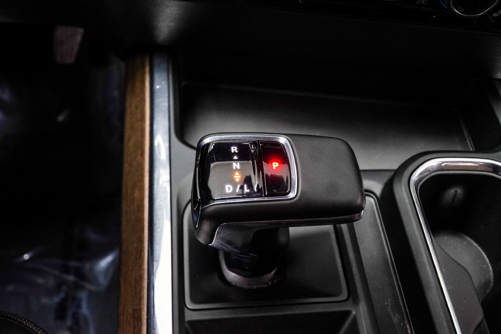 Used 2023 Red Chevrolet High Country image 24