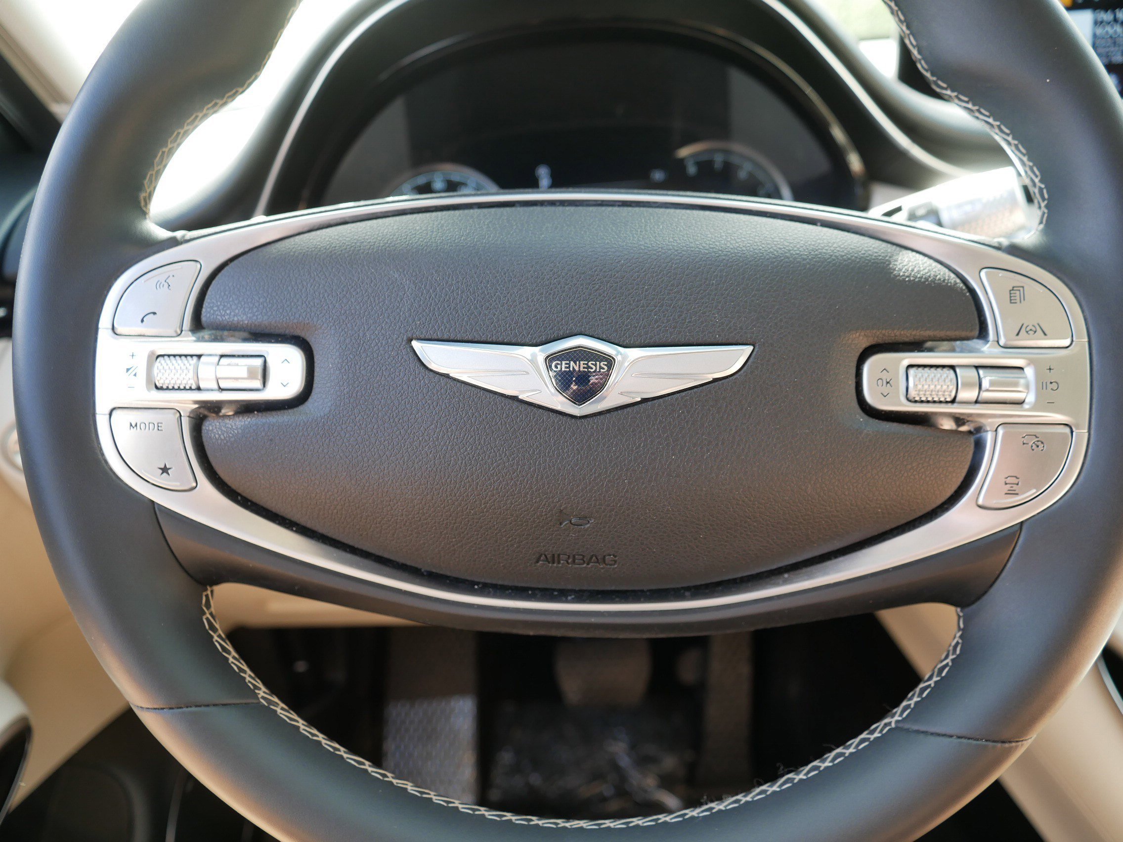 2022 GENESIS GV70 Standard - Photo 25