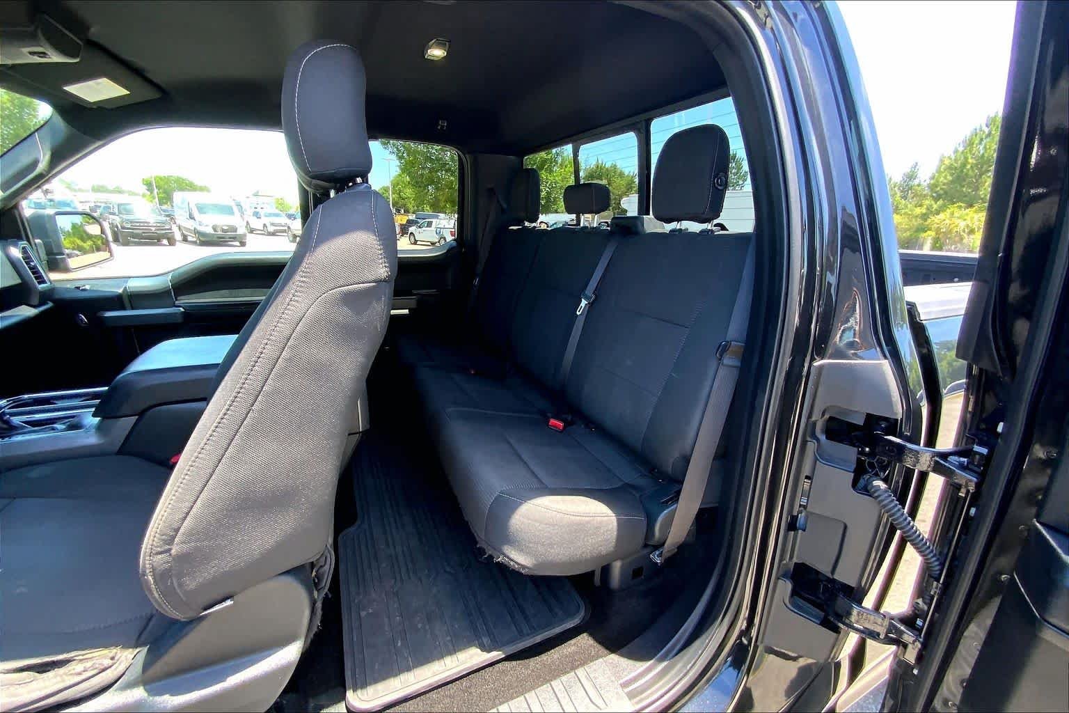 Used 2015 Tuxedo Black Metallic Ford XLT image 20