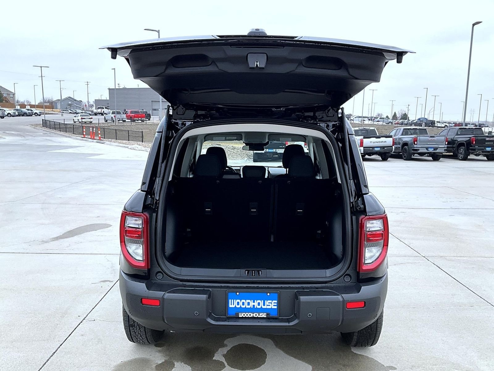 New 2026 Shadow Black Ford Big Bend image 13