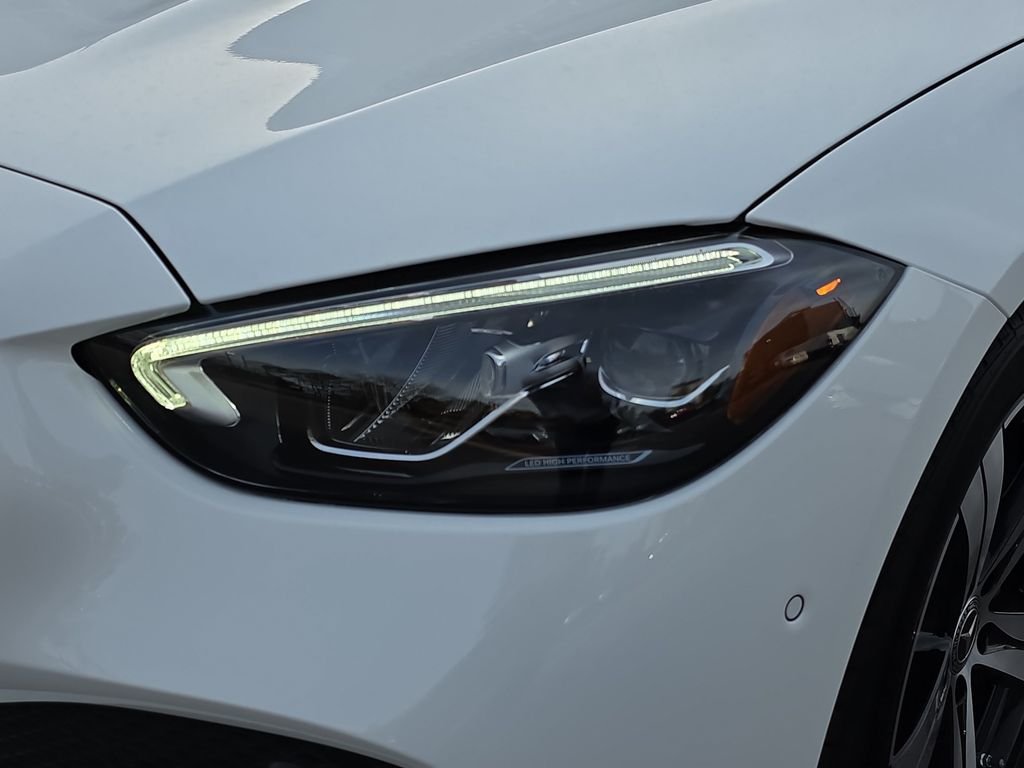 New 2026 Polar White Mercedes-Benz C 300 image 9