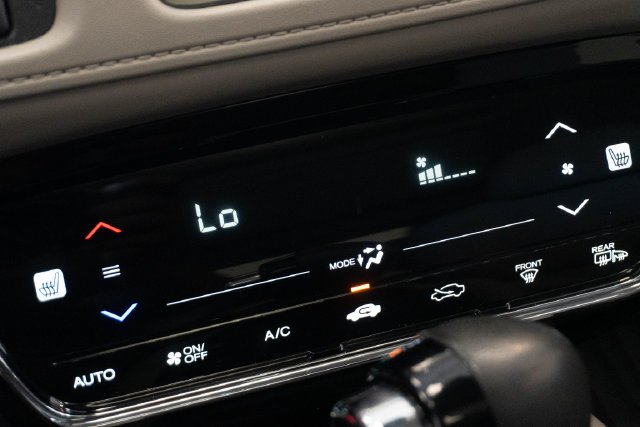 Used 2022 Silver Honda EX-L image 14