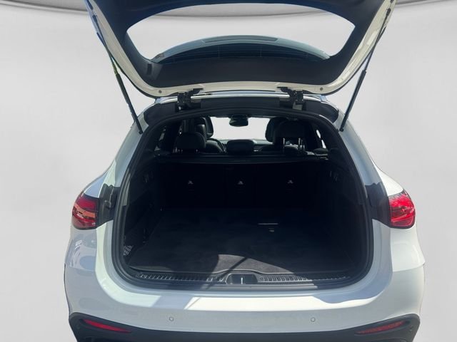 Certified Used 2024 Polar White Mercedes-Benz GLC 300 image 8