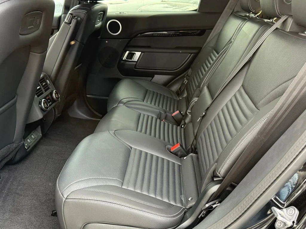 Certified Used 2025  Land Rover S image 26