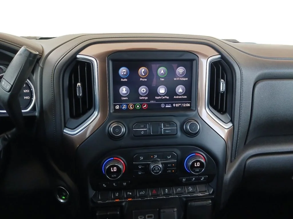 Used 2020 Shadow Gray Metallic Chevrolet High Country image 17