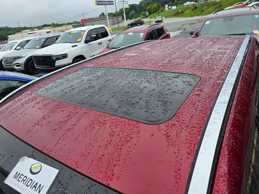 Used 2021 Red Toyota XLE image 10