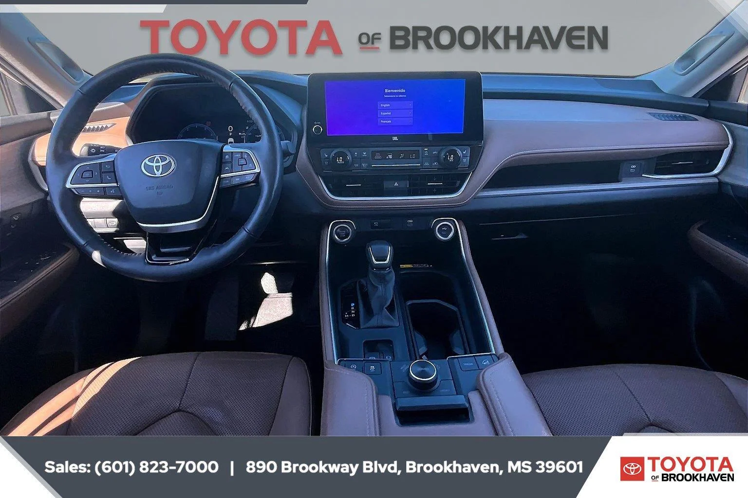 Used 2024 Coastal Cream Toyota Platinum image 13