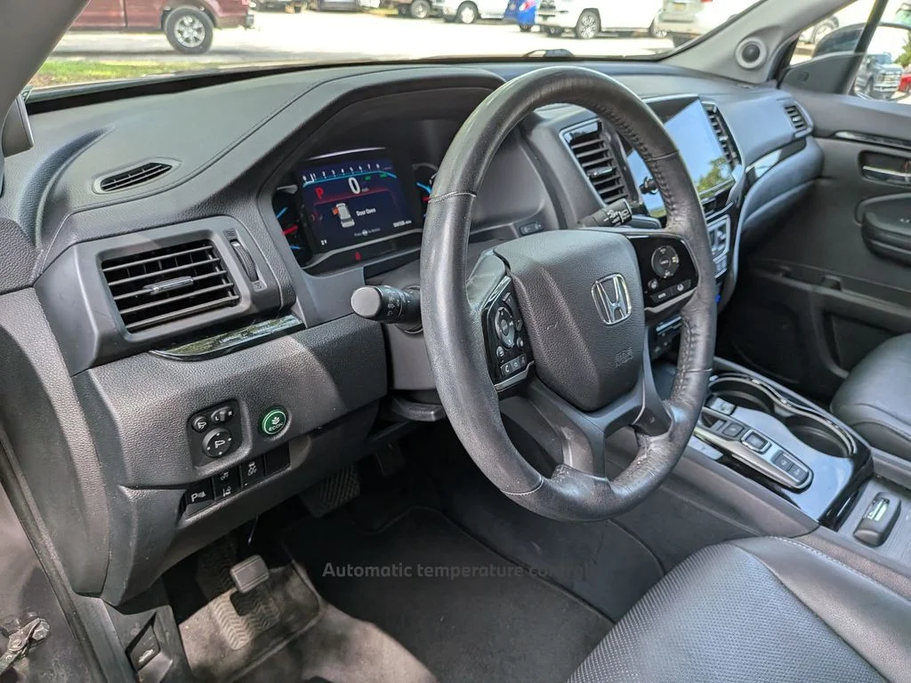 Used 2022 Gray Honda Elite image 36