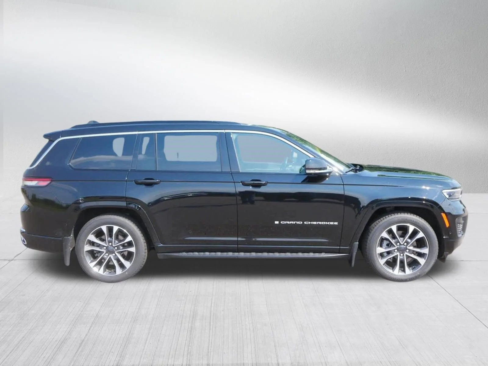2024 Jeep Grand Cherokee L Overland - Photo 8