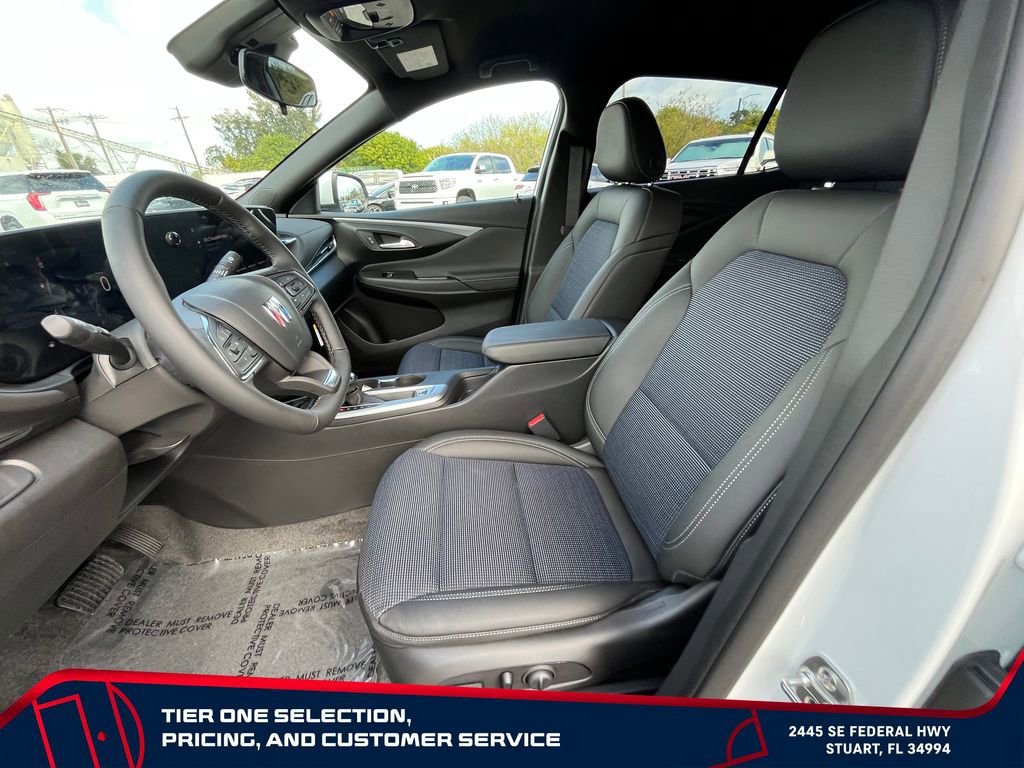 New 2026 Summit White Buick Preferred image 10