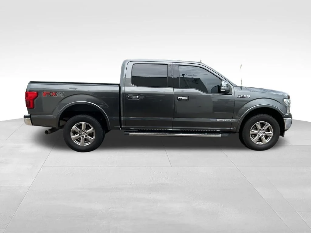 Used 2018 Gray Ford Lariat image 23