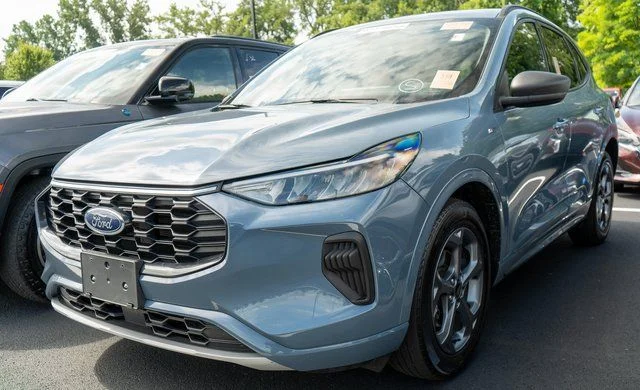 Used 2024 Blue Ford ST-Line image 1