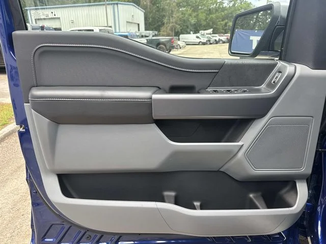 New 2026 Blue Ford XLT image 37