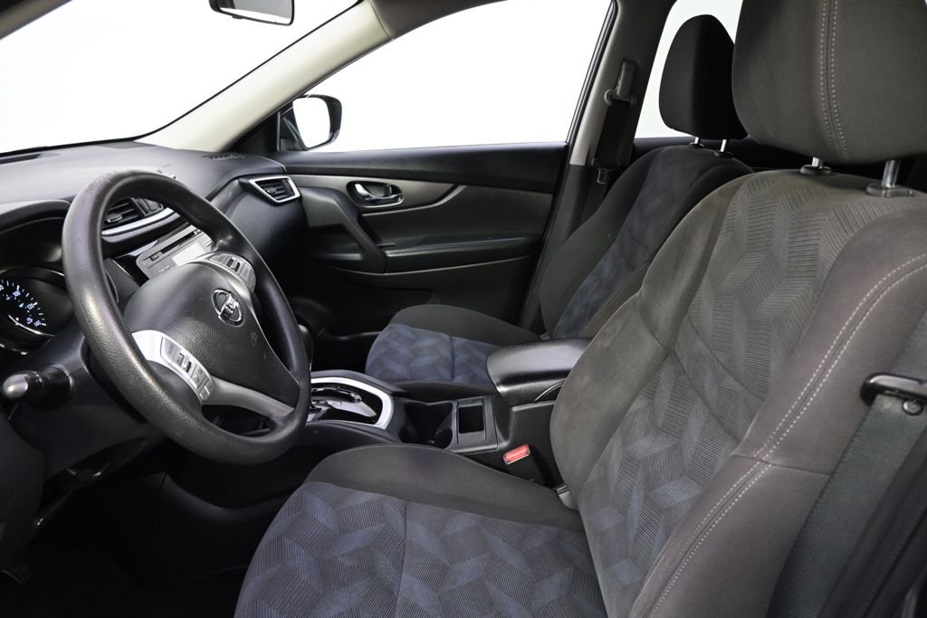 Used 2016 Gun Metallic Nissan S image 11