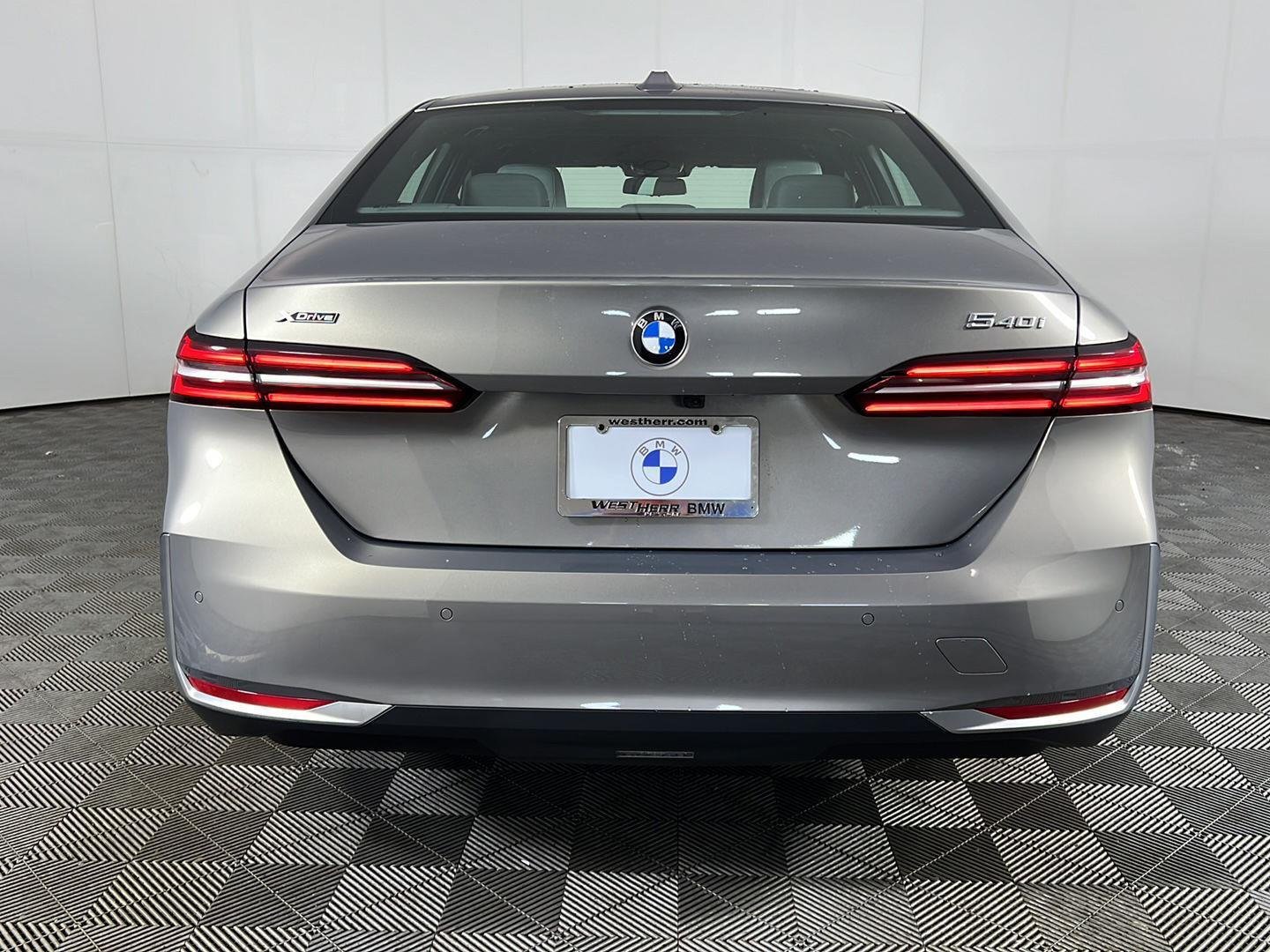 Certified Used 2024 Oxide Grey Metallic BMW 540i xDrive image 6