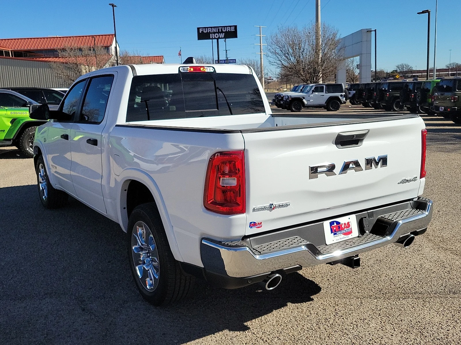 New 2026 PW7 Bright Whit Ram LONE STAR CREW CAB 4X4 5