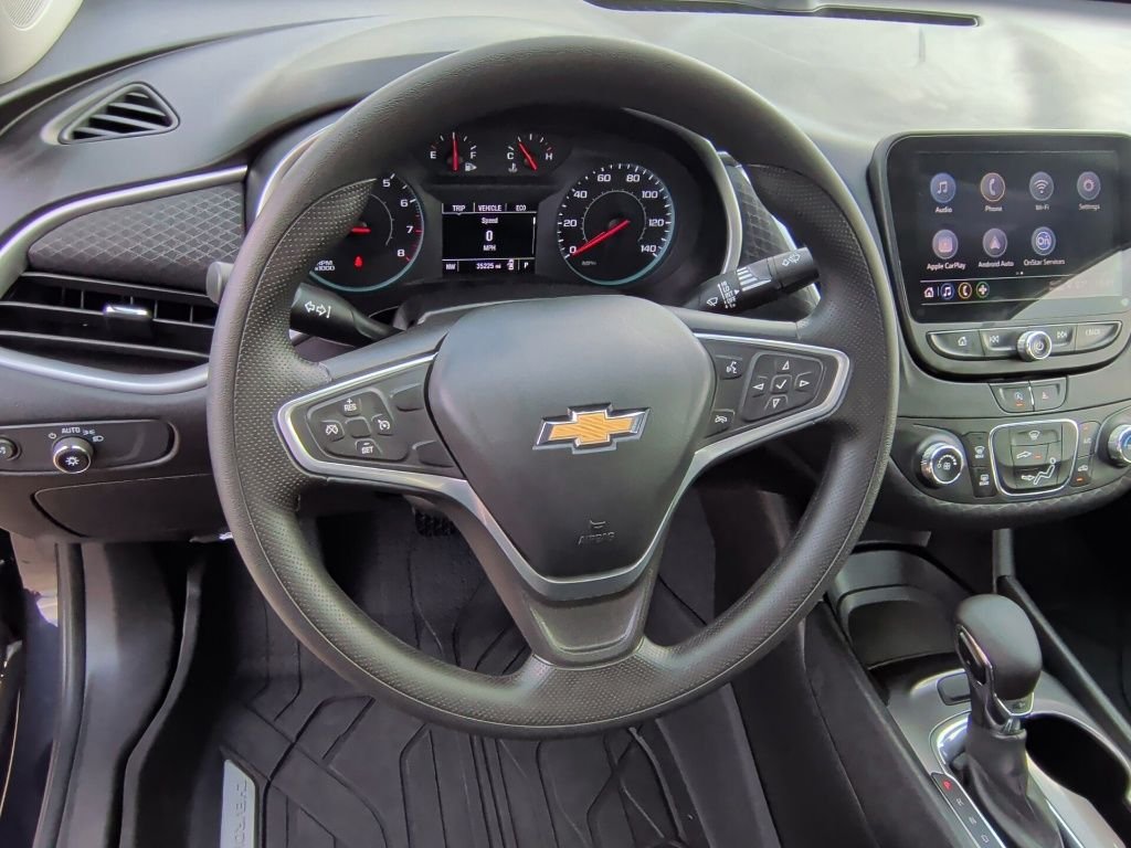 Used 2022 Gray Chevrolet LS image 16