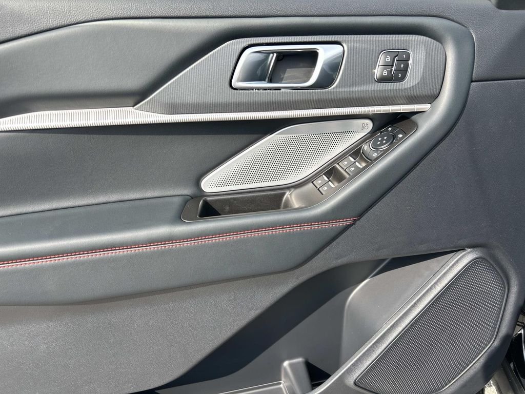 New 2026 Agate Black Metallic Ford ST image 22