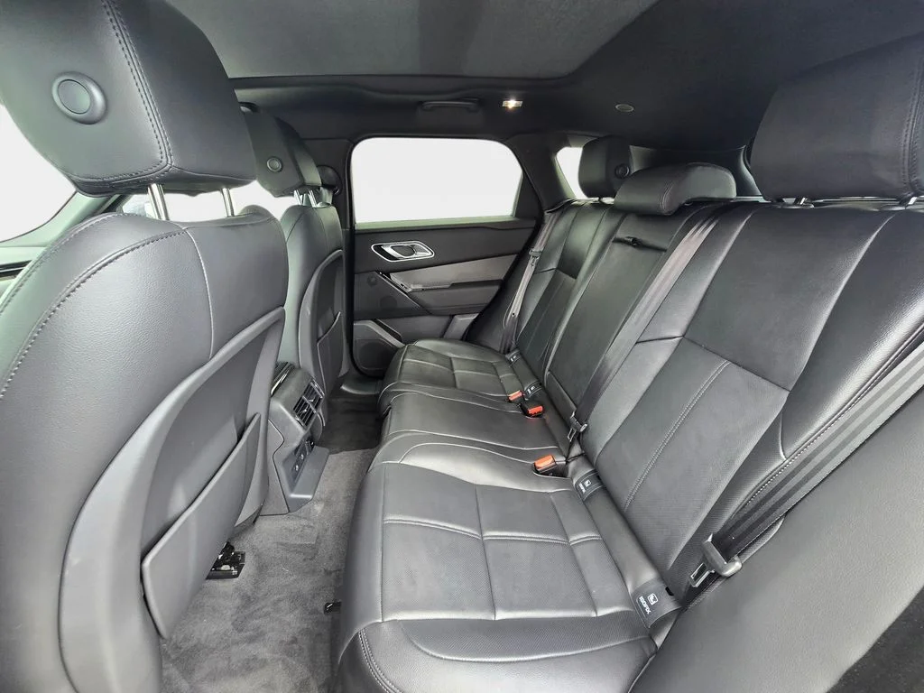 New 2026 Santorini Black LAND ROVER S image 14