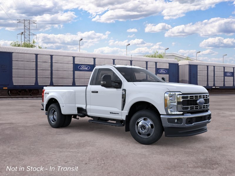 New 2026 Oxford White Ford F-350® XLT image 7