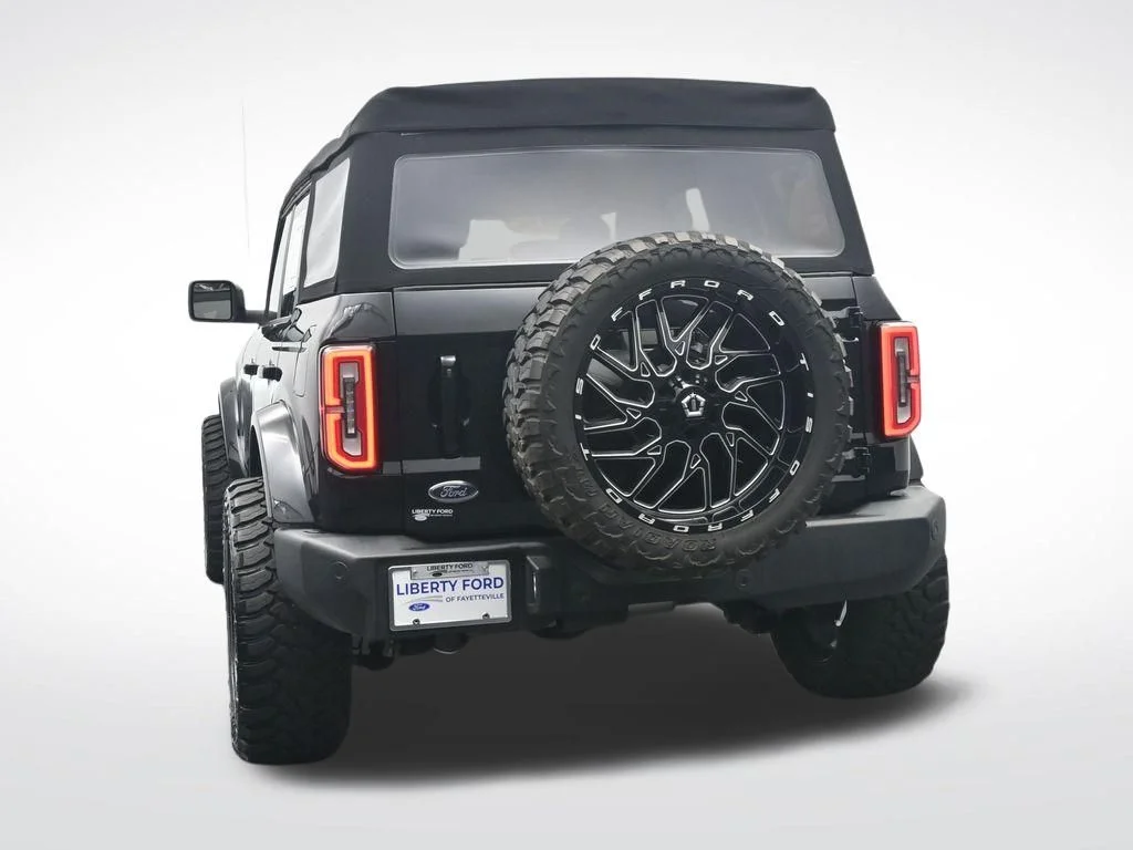 Used 2024 Shadow Black Ford Outer Banks image 9