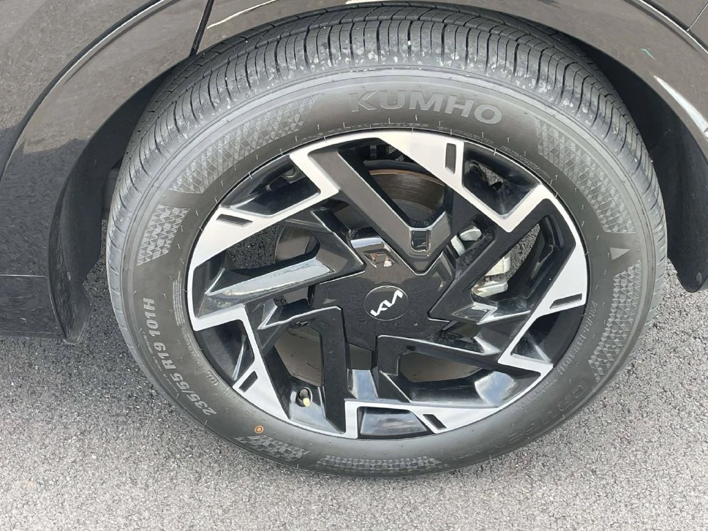 Certified Used 2024 Black Kia SX-Prestige image 9