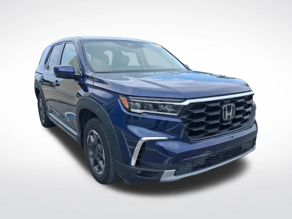 Used 2023 Blue Honda EX-L image 3