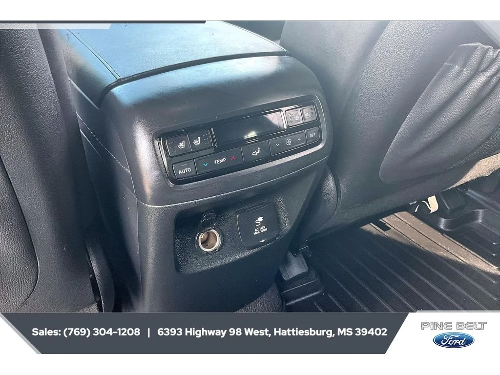 Used 2024 Sierra Burgundy Hyundai Calligraphy image 24