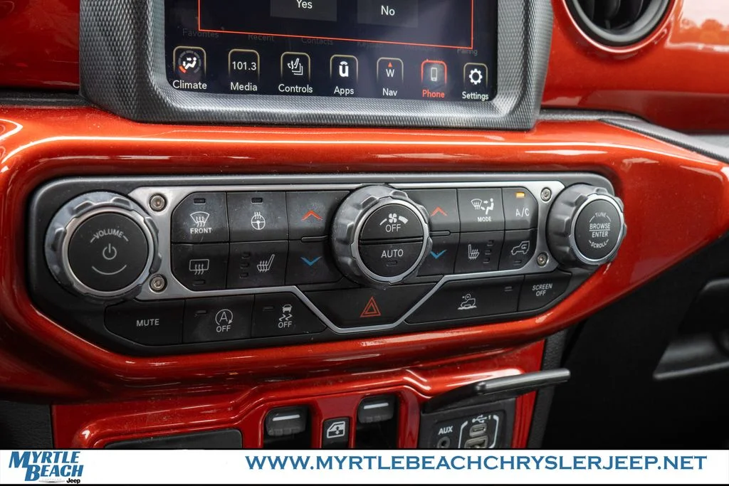 Used 2021 Black Clearcoat Jeep Sport image 21