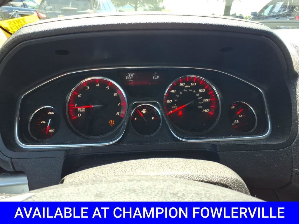 Used 2016 EBONY TWILIGHT METALLIC GMC SLE image 16