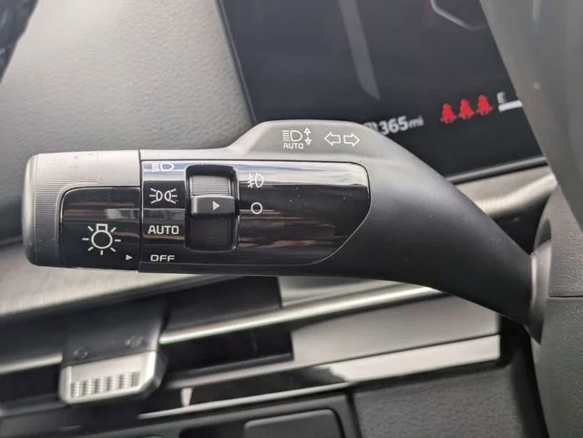 New 2026 Shadow Matte Gray Kia X-Line Prestige image 27