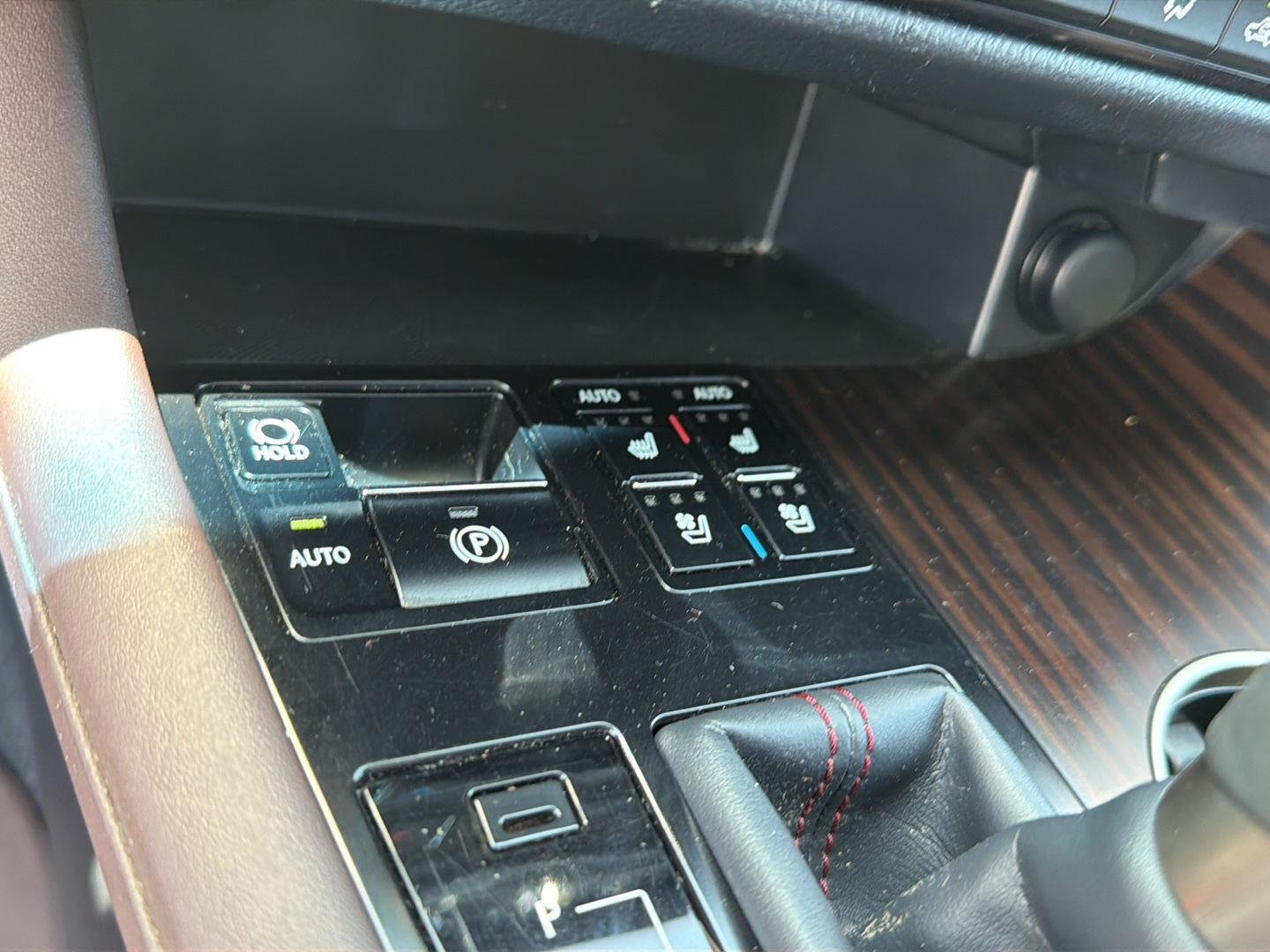 Used 2019 Caviar Lexus RX 350L Premium image 29