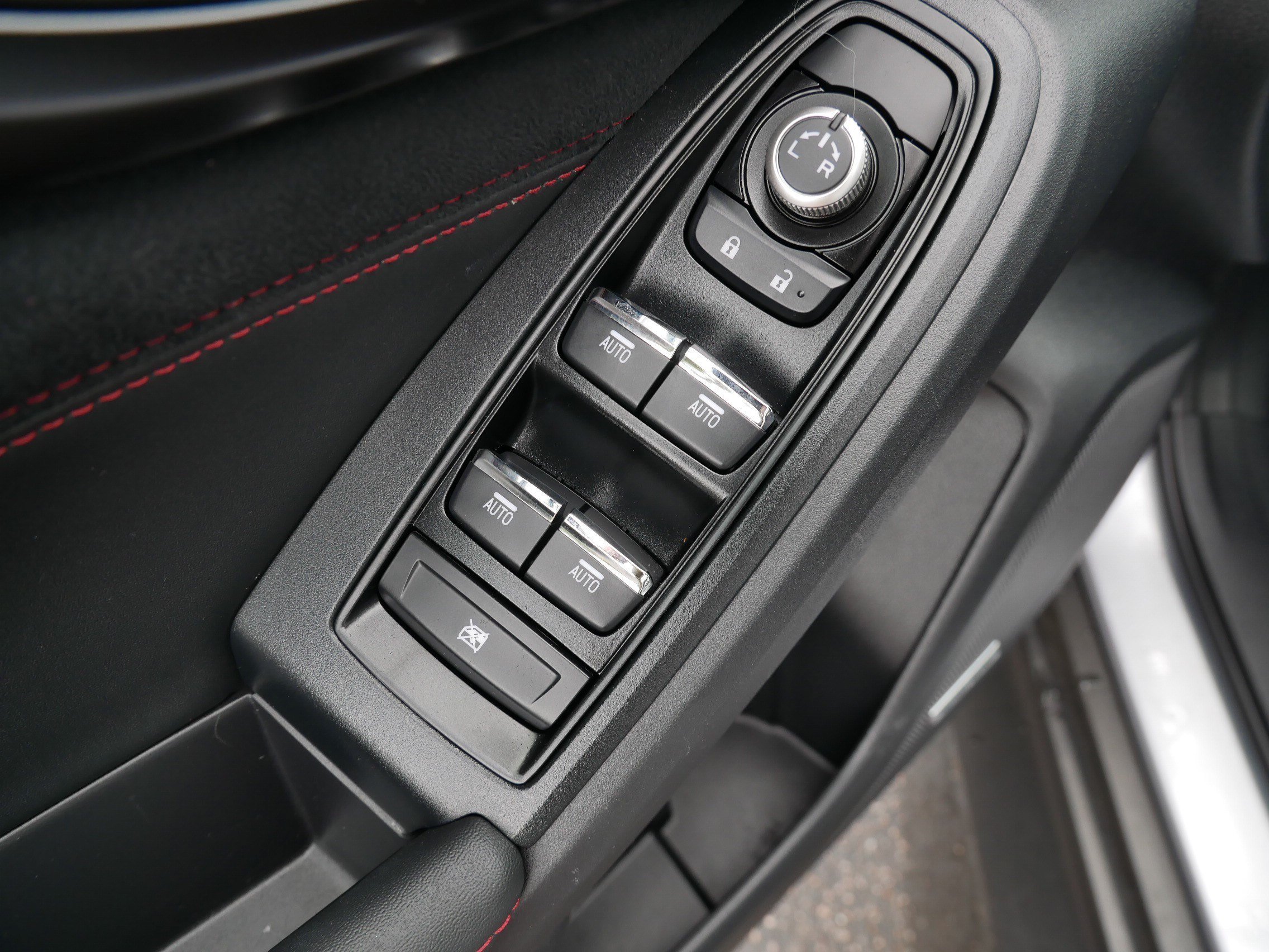 Used 2022 Ice Silver Metallic Subaru GT image 19