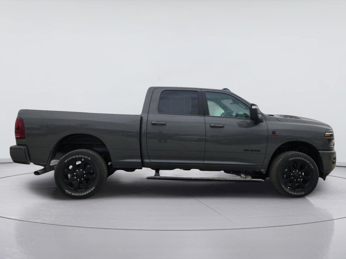 New 2026 Ceramic Gray Clear-Coat Exterior Paint RAM Laramie image 6
