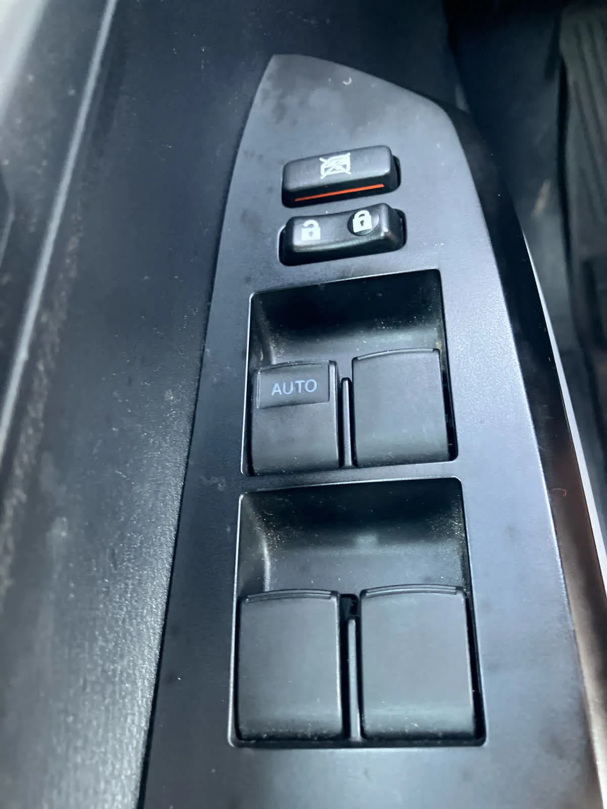 Used 2021 Midnight Black Metallic Toyota SR5 image 14