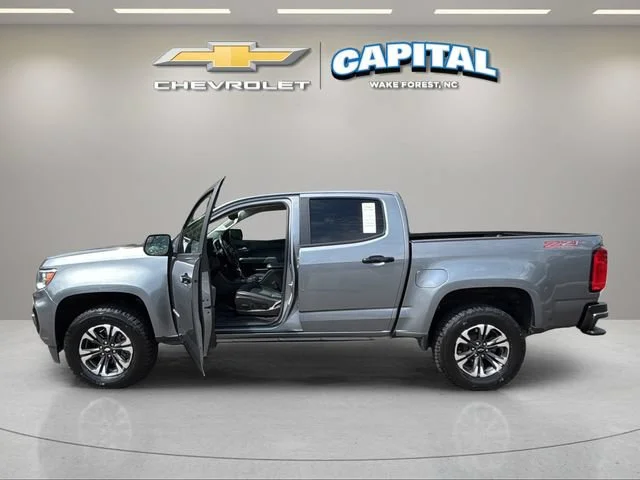 Used 2022 SATIN STEEL METALLIC Chevrolet 4WD Z71 image 3