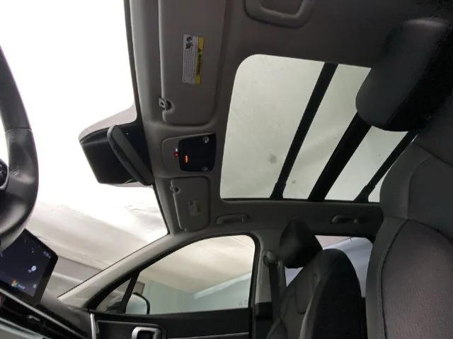 Used 2025 Green Kia EX image 22