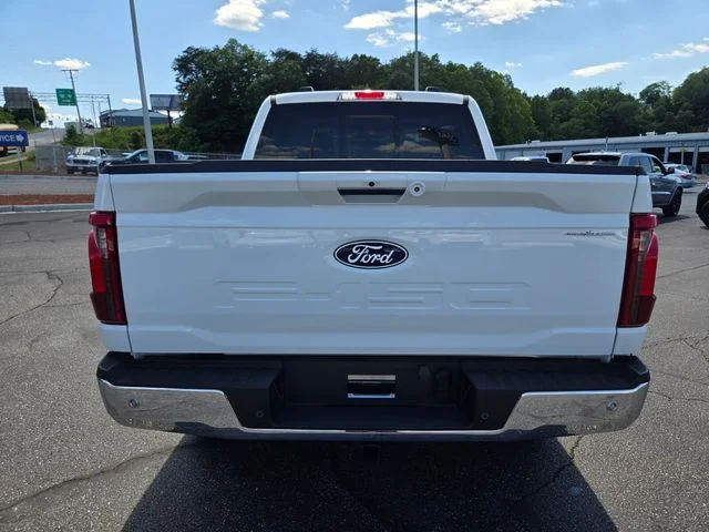 Used 2024 White Ford XLT image 7