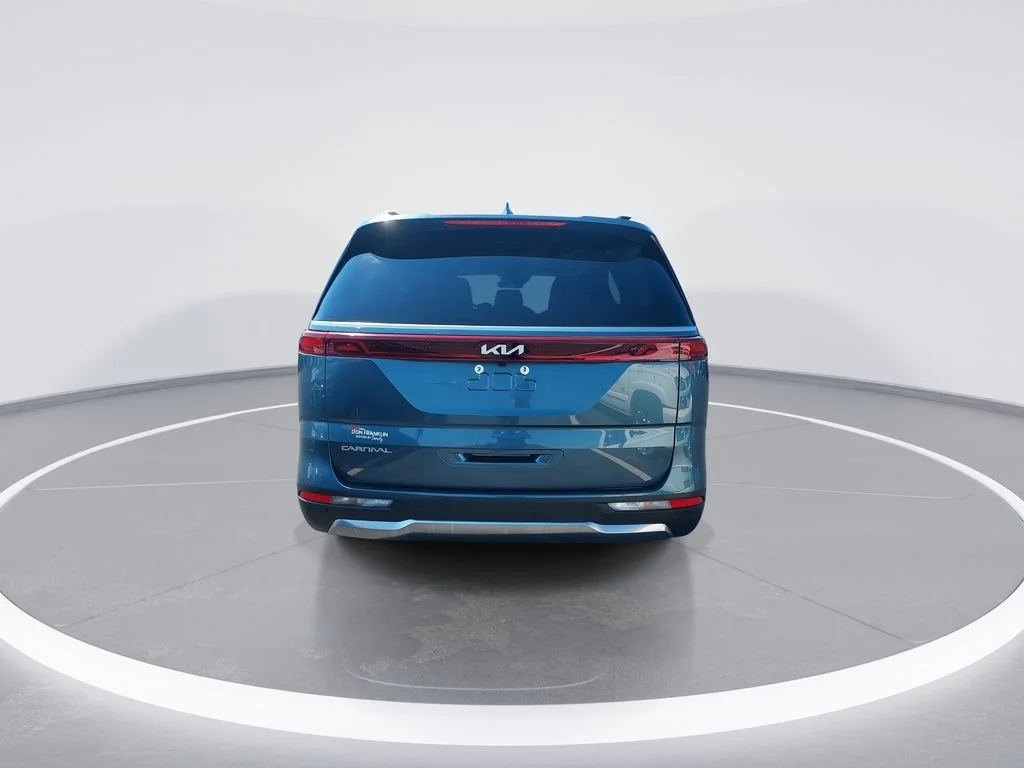 Used 2024 Blue Kia SX image 7