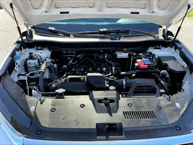 Used 2024 White Honda EX image 36