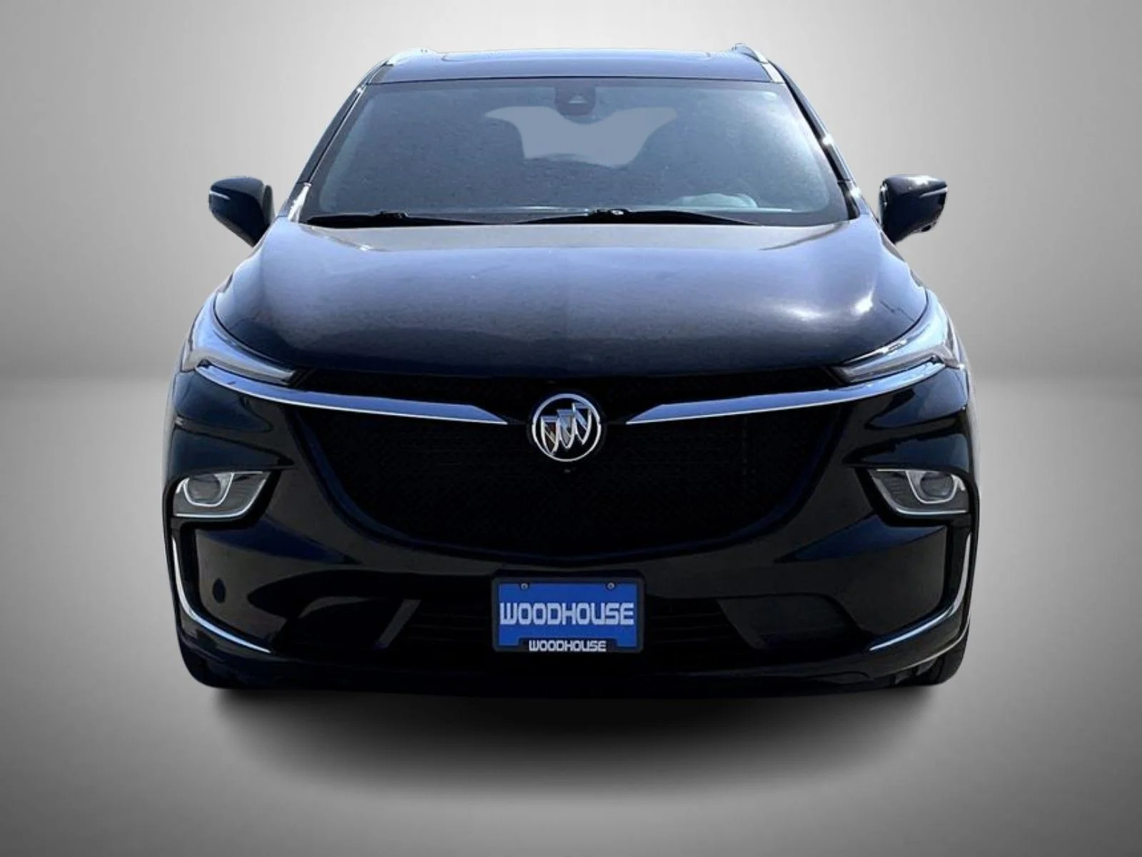 Used 2022 Black Buick Essence image 2